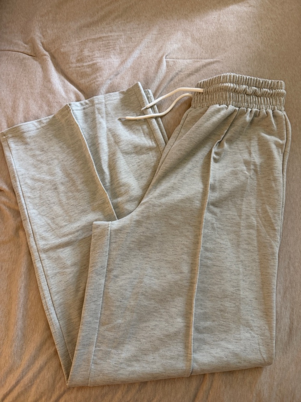 Women's Light Gray Drawstring Joggers
